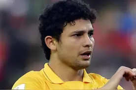 十年前的艾克森有多强？刚来中超的时候场均两球，能立足五大联赛视频封面