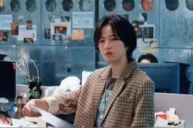 #180天重启计划  
#周雨彤曝光恋情被辞退 
顾云苏/周雨彤喝醉后主动曝光办公室恋情，坏人绞尽脑汁，不如你灵机一动！
#湖南卫视180天重启计划视频封面