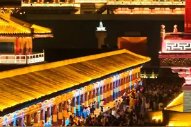 “夜来襄，最闪亮”， 襄阳的夜景你们都看了吗？喜欢吗？#古城夜景 #灯火阑珊 #景点打卡 #夜景拍摄 #襄阳视频封面