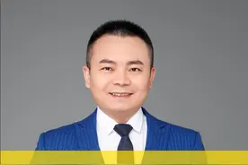 京东小米联手卖车，2000亿野心背后，雷军刘强东到底在下一盘什么棋#商业模式 #商业思维 #小米 #京东 #SU7Ultra