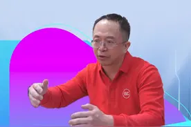 iPhone漏洞攻击代码高达数万行 ，这种漏洞一般是对重要人物进行潜伏#红衣谈科技  #数字安全  #大咖观察视频封面