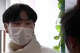 分期买“苹果”没有信号会被锁？手机还没拿到手，退订就已支付400元违约金。店员：钱退给你，我自己掏腰包退给你。#河南dou知道视频封面