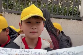 被书就送火鸡面？学渣疯狂背古诗，一代人有一代人的鸡蛋要领视频封面