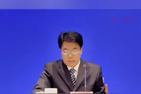 2025年全国劳动模范和先进工作者推荐评选，拟表彰对象坚持面向基层、面向一线、面向普通劳动者。视频封面