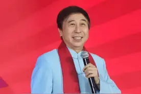 多年后再看冯巩的四位黄金搭档，有人离世，有人一步走错抱憾半生，妻离子散的他最心酸#冯巩 #牛群 #郭冬临 #刘伟 #牛振华视频封面