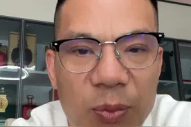 谁说涨粉不好涨，看看韦神的涨粉速度，还有谁#韦东奕 #数学天才 #韦神视频封面