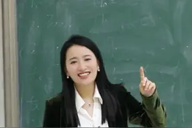 霸气、威严又豪横的乾隆皇帝，自信人生一百年！#乾隆#清朝#历史#康熙#传统文化视频封面