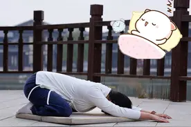 金刚趴，逆龄杀 #养生 #居家锻炼 #小动作大作用 #修心修行