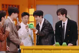 #杨迪的运气也是没谁了  疑似鳄鱼牙齿游戏跟#杨迪  “杠上了”，首个挑战首个出局，后来更是连续3次一击即中，迪哥这运气也是没谁了~#你好星期六