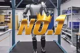 国产机器人哪家强？ 北京上海深圳杭州机器人PK！看看哪个是你心中的No.1？#机器人 #人形机器人 #宇树科技 #优必选 #国产机器人视频封面