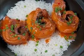 老表今天的样子看起来有一点啥？#农村美食 视频封面