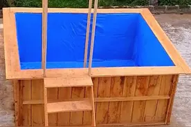 没想到在自家搭建泳池居然可以如此简单 #自建泳池 #高手在民间视频封面