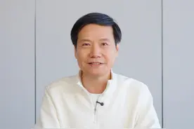 2025第一款新手机，今天下午2点发布！这次的挑战特别厉害，特别神奇，看视频了解详情～#跟着雷军聊数码