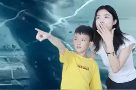 台风这5个颜色预警⚠️你一定要知道‼️ 秋天也是台风高发季，这5个颜色预警必须要知道，很有用#台风 #安全知识 #天气 #科普 #育儿 @抖音创作小助手 @DOU+上热门 @抖音短视频 @抖音安全中心 @DOU+小助手