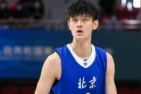 恭喜小曾签约步行者！让我们高呼步行者总冠军！#篮球🏀视频封面