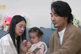 小宇宙：这个家没我得“火” #爸爸当家视频封面