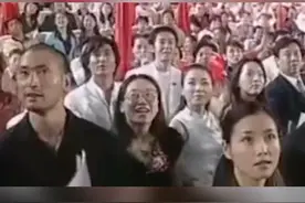 还记得北京申奥成功是哪一天吗？ 画质再糊也能从屏幕里感受到民众的热情与激动！#北京申奥成功  #激动人心的时刻 视频封面