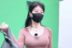 月薪三千还想让我加班？我看你是不懂我的实力！ #公司日常 #搞笑 #段子 #欢乐办公室视频封面