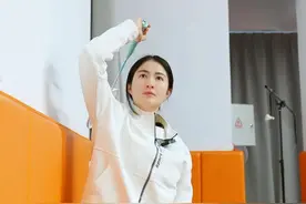 4个在家都可练的动作，解决高远球打不远 #羽毛球教学视频封面