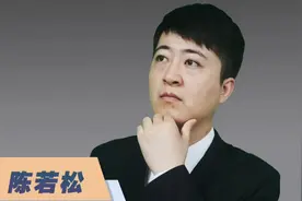 老人高铁站背狗离开，规则之外不乏大爱 #春节返乡路 #带小狗回家视频封面