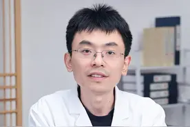 长了火疖子，千万别用手挤 #火疖子 #火疖子真疼 #硬核健康科普行动  #医疗健康创作训练营视频封面