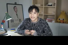 土生土长：北京 工作发展成功地：盐城最美传媒总部孵化基地
经纪公司：繁星互娱。视频封面