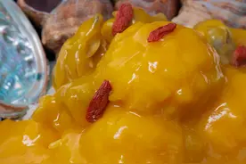 没想到，老表第一次坐庄就做这样的事情#盲盒 #农村美食 视频封面