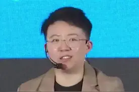 马化腾这句话，让我吓出一身冷汗#马化腾 #马斯克 #脑电波 #苹果手机 #认知 视频封面