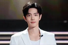 肖战微博改名！代表作增加《藏海传》，保留《陈情令》 #肖战微博改名 7月18日，演员、歌手肖战微博账号从原名称“X玖少年团肖战DAYTOY”变更为“肖战”。随后还特意更改了代表作，去掉了《余生请多指教》与《王牌部队》，增加了《藏海传》与《梦中的那片海》，而《陈情令》则一直保留了。#肖战 #X玖少年团视频封面