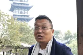 旅游复苏，景区商铺宰客的问题屡见不鲜，这个问题到底能不能解决？今天带你们看看，乌镇景区的物价到底贵不贵！#乌镇视频封面