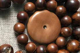 #雷击枣木#文玩手串 纯干货，雷击枣木盘玩注意事项