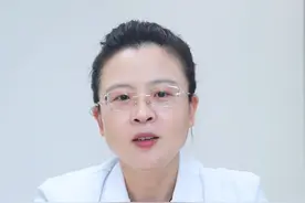 维A酸乳膏，可以去痘印祛斑，使用时要注意这几点！！否则会烂脸！#维A酸乳膏 #医学科普 #皮肤 #硬核健康科普行动  #皮肤科王贺朋 @抖音医疗健康小助手