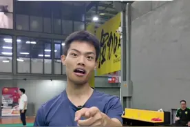 羽毛球真的很简单！（自学一个月中羽5级） #威臣金蛇 #威臣金蛇羽毛球拍 #羽毛球 #又菜又爱玩