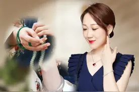 记住这三个首饰佩戴口诀：再也不怕戴错出洋相了 #嘉惟珠宝#青岛珠宝#珠宝首饰#首饰佩戴#左进右出