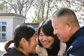 跨越 24 年的恩情！三兄妹苦寻当年匿名资助他们的好心人视频封面