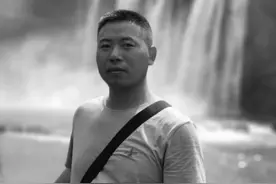 6月4日，贵州榕江站，用生命撂下了闸的#殉职司机杨勇是一名退役军人，服役期间曾担任班长，获评优秀士兵等荣誉。