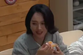 为争议言论道歉  #朱丹辟谣从未让女儿留级照顾弟弟  #朱丹  #明星