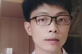 达泊西汀和西地那非合用的注意事项 达泊西汀和西地那非药物相互作用：虽然两种药物可以一起使用，但应避免与其他药物同时使用，特别是硝酸酯类药物，以免发生药物相互作用，导致血压下降等不良反应。#西地那非 #西地那非原研 #达泊西汀 #达泊西汀片 #西地那非片视频封面