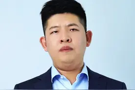 房屋距离高速不足30米，老百姓可以主动要求征收。 #高速公路占地 #修路占地视频封面