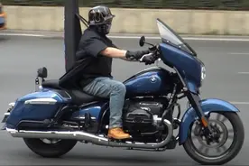 2024.6.11南门 巡航车组 大哈雷是很多硬汉的最爱，快来看看本期有没有你最喜欢的帅气巡航车吧！#哈雷 #闪350 #qjmotor #tr300 #西安机车街拍视频封面