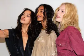 C罗前女友现身时装秀！美丽如初，颜值身材10年未变 #C罗 #伊莲娜视频封面