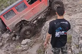 10万北汽212对决120万福特烈马猛禽版 #北汽212 #烈马猛禽版 #同场竞技