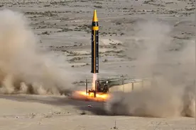 伊朗启用压箱底武器，新型导弹降维打击以色列，威慑美军才是关键