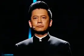 泪目！《亮剑》原班人马献唱《中国军魂》，“狭路相逢勇者胜