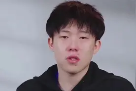 王楚钦莎莎很有天赋，又努力，他已经到达巅峰，我正努力到达