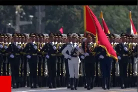 中国式阅兵有多牛？抗战70周年大阅兵28个徒步方队足以震撼世界