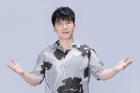 陈铭首曝因父亲是警察，亲哥被报复绑架致残，智力永远停留在1岁