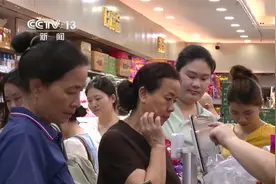 超强台风“桦加沙”预计明天登陆 广东深圳 加大生活必需品投放