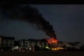 刚刚，广西柳州城中区雷村火灾，希望平安！