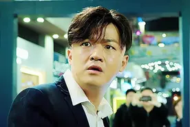 来自有头发的包贝尔的压迫感#好剧推荐#包贝尔